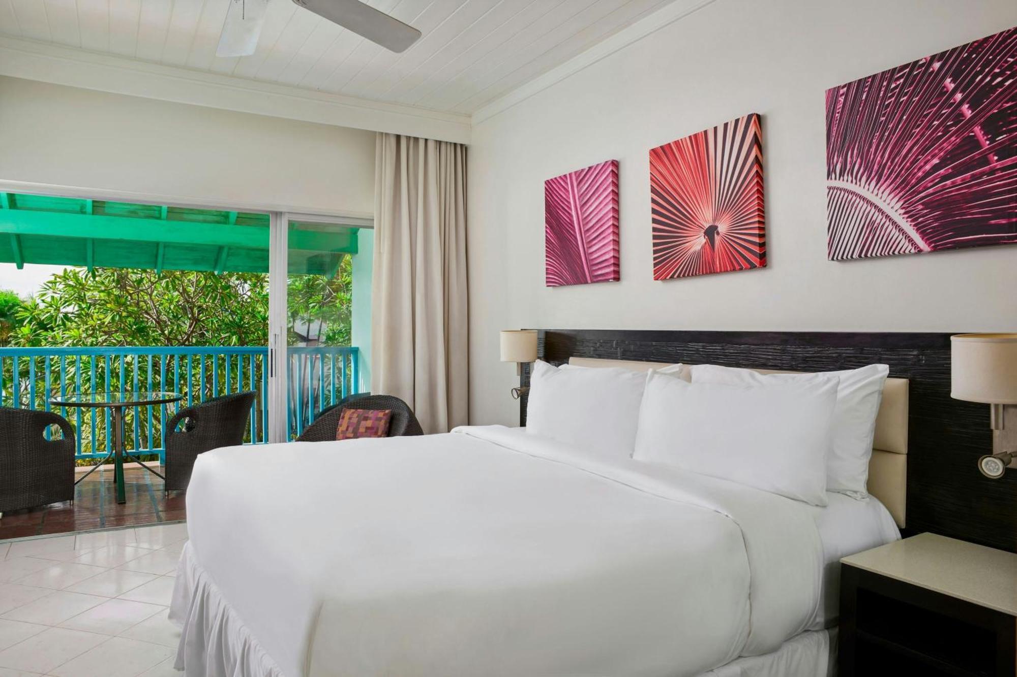 Crystal Cove By Elegant Hotels - All-Inclusive Saint James Exterior photo