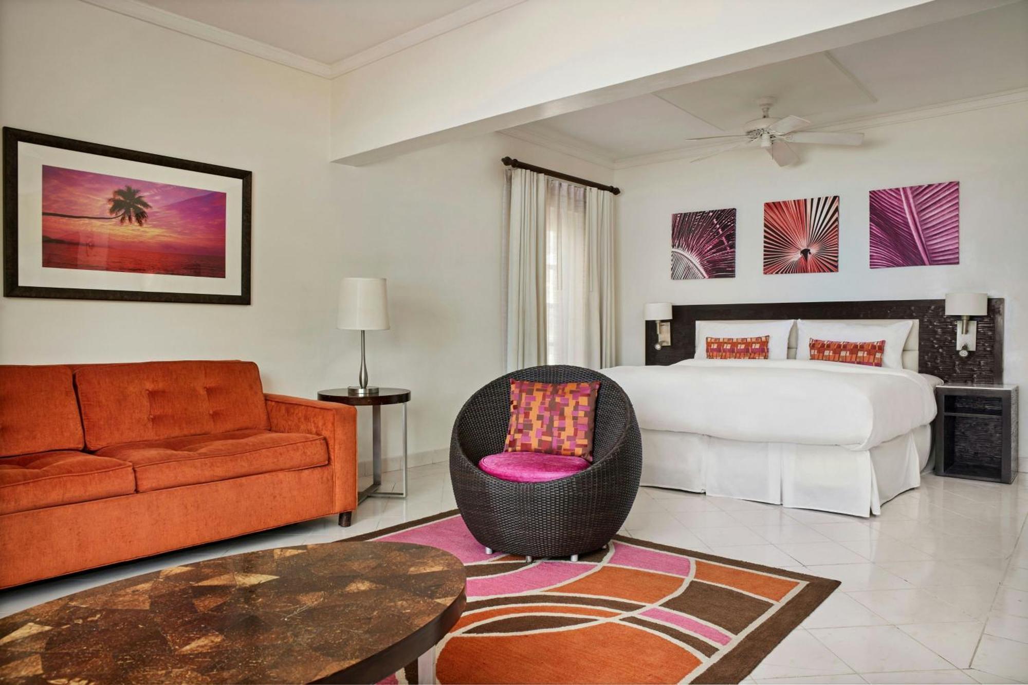 Crystal Cove By Elegant Hotels - All-Inclusive Saint James Exterior photo